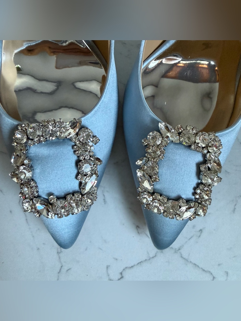 Badgley Mischka Blue Satin Pointed-Toe Crystal Buckle Pumps Size 7.5 new - Picture 4 of 9